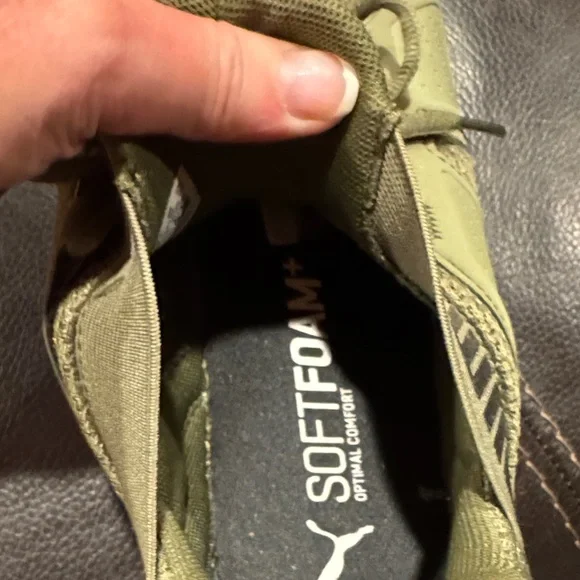 Puma olive green tennis shoes for Men size 10 - Picture 3 of 5